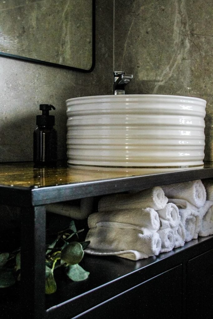 linen service Far Rockaway